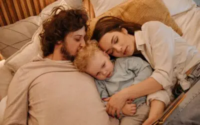 Oxytocin und Schmerzlinderung: Die Vorzüge von Kuscheln